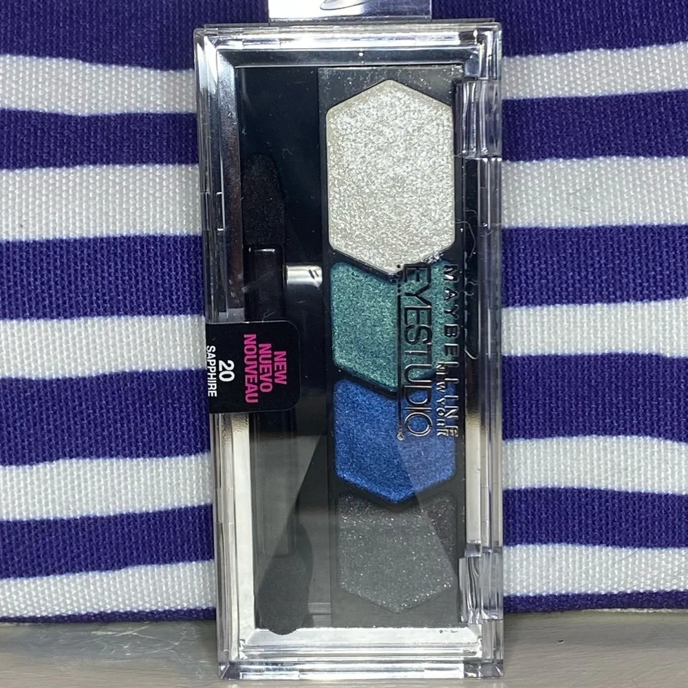 🔥5/$25🔥Maybelline Eyestudio Eyeshadow Quad - 20 Saphire Siren
